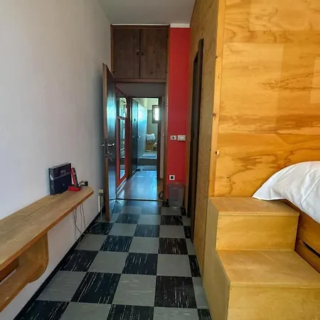 Delizioso A Zona Baggio Милан