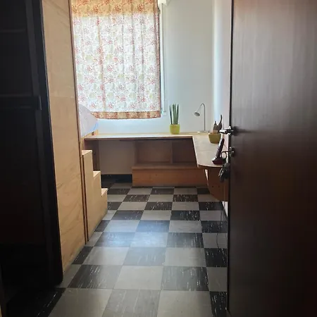 Delizioso A Zona Baggio Апартаменты